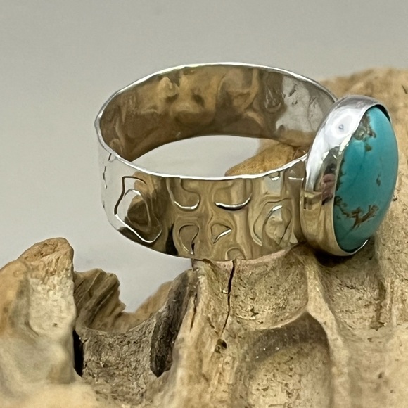Silver and Blue Hammered Turquoise Ring - Picture 3 of 3